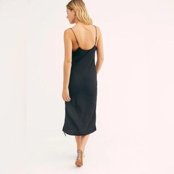 Free People NWOT Intimately Day To Night Convertible Slip XS - Picture 3 of 9